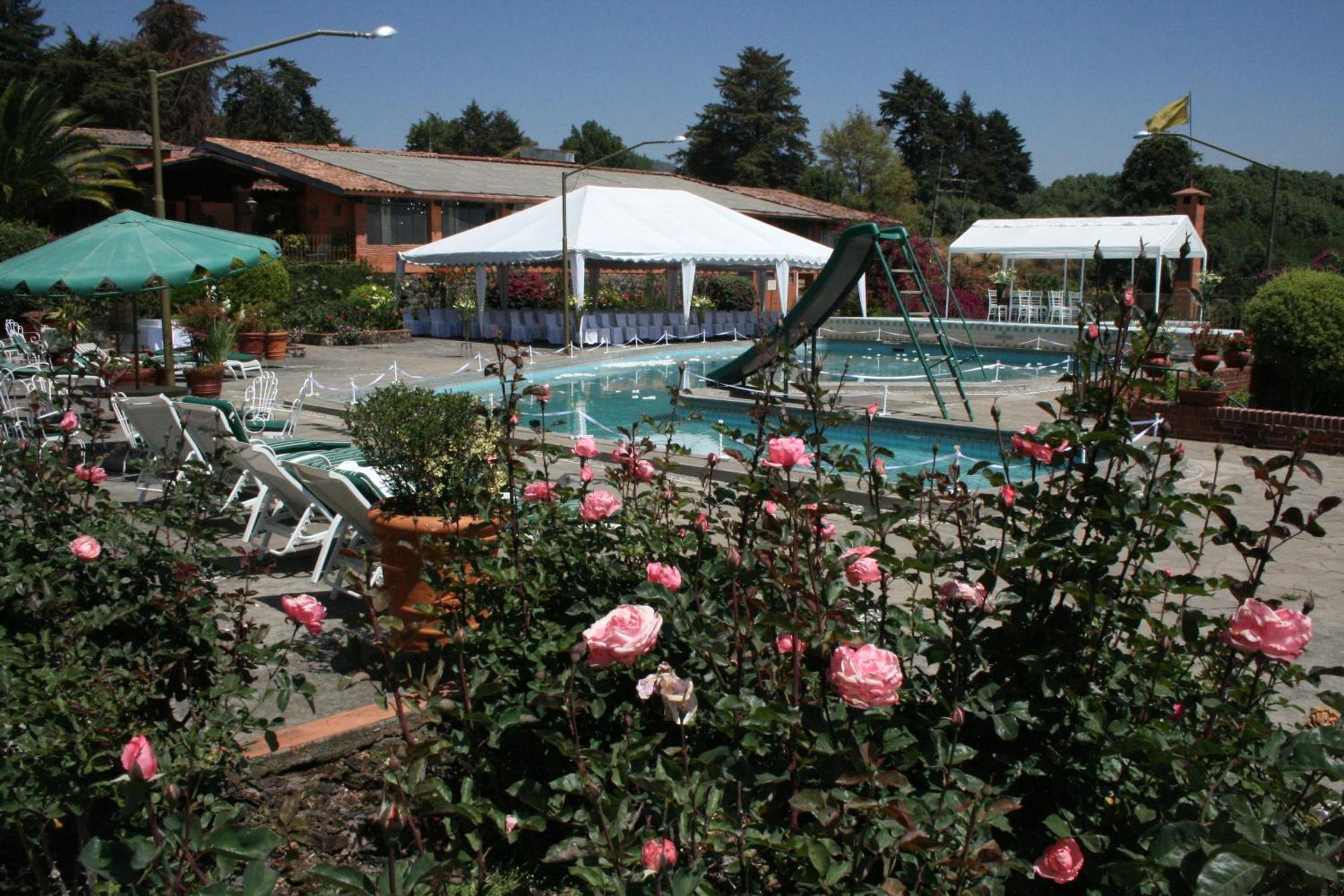 Hotel Pie De La Sierra Uruapan  Εξωτερικό φωτογραφία