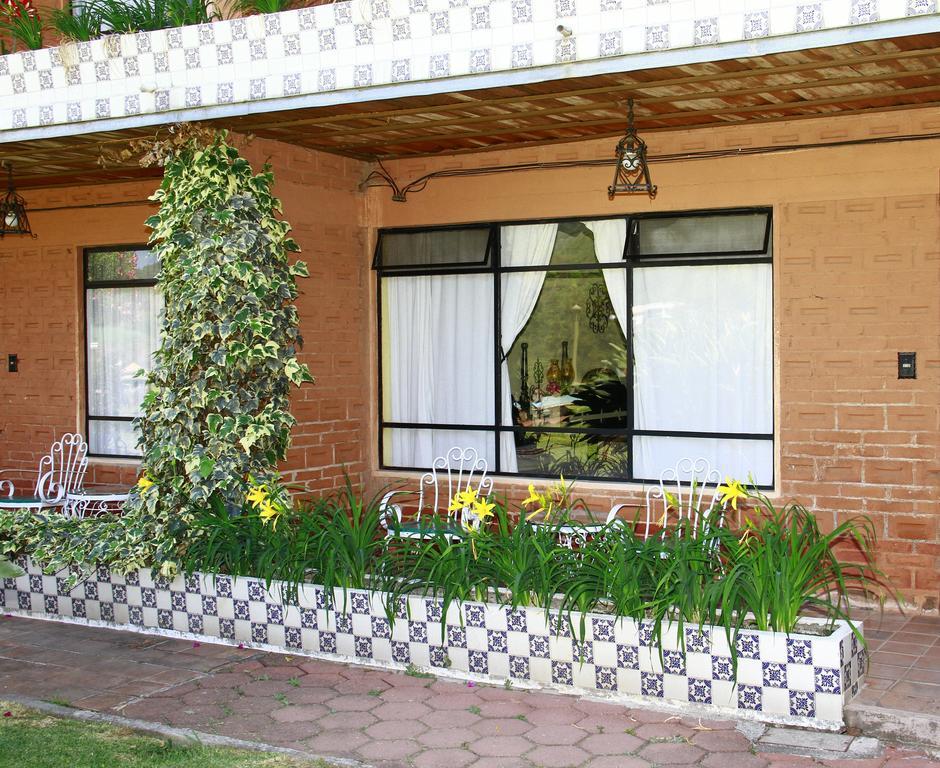 Hotel Pie De La Sierra Uruapan  Εξωτερικό φωτογραφία