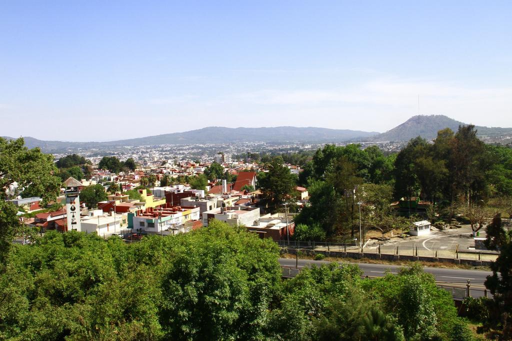 Hotel Pie De La Sierra Uruapan  Εξωτερικό φωτογραφία
